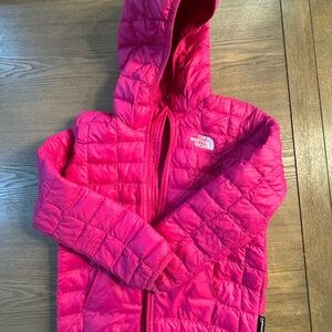 The North Face Hot Pink Quilted Kids Hooded Jacket